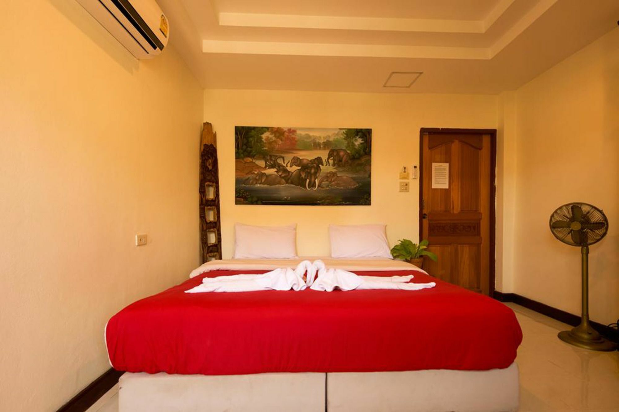 The Family Tree House Hotell HHQ Eksteriør bilde