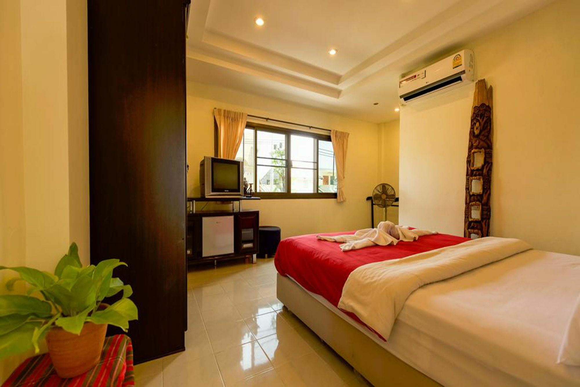 The Family Tree House Hotell HHQ Eksteriør bilde